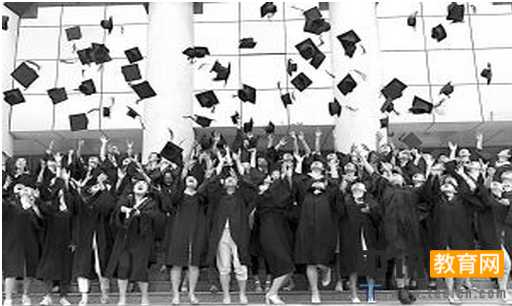 老师给学生的大学毕业寄语（2篇）
